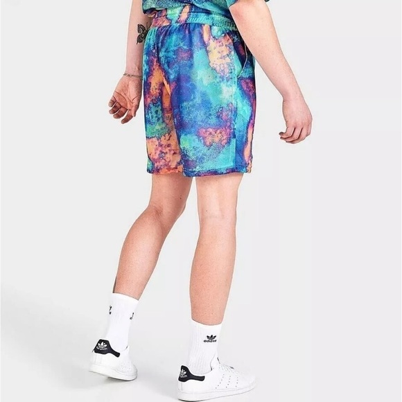 NWT Adidas Mens Allover Print Mesh Shorts - Picture 4 of 10